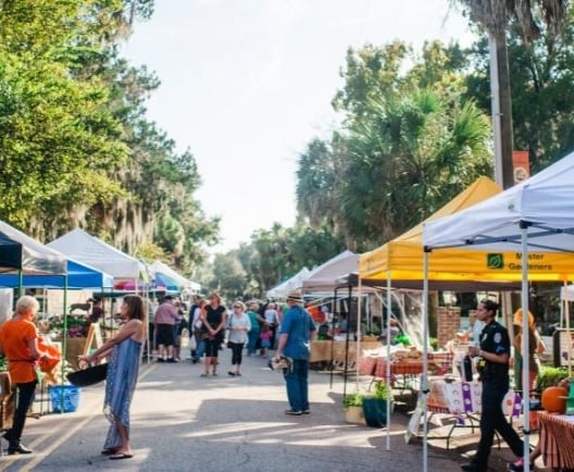 THE LOCAL FOOD SCENE IS FRESH