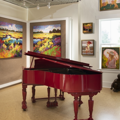red piano