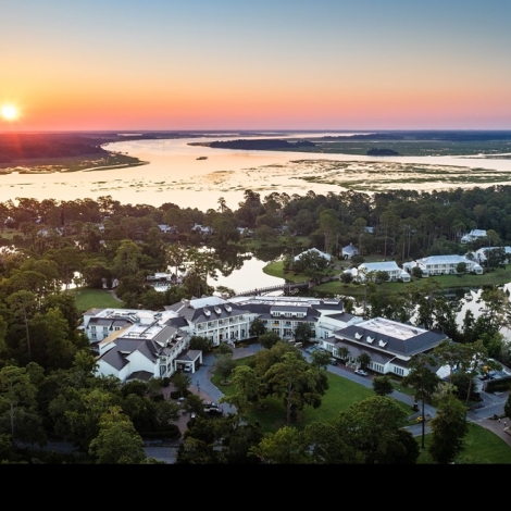 Stay | Bluffton Hotel
